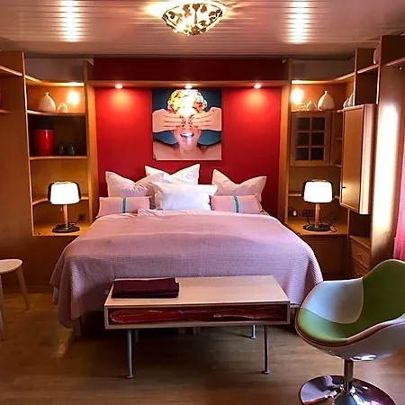 Hotel In Rot, Fraenkisches Design, Balkon In Nur 50 Schritten Zum Radweg, Ideal For Long Stay, Relocation 3*